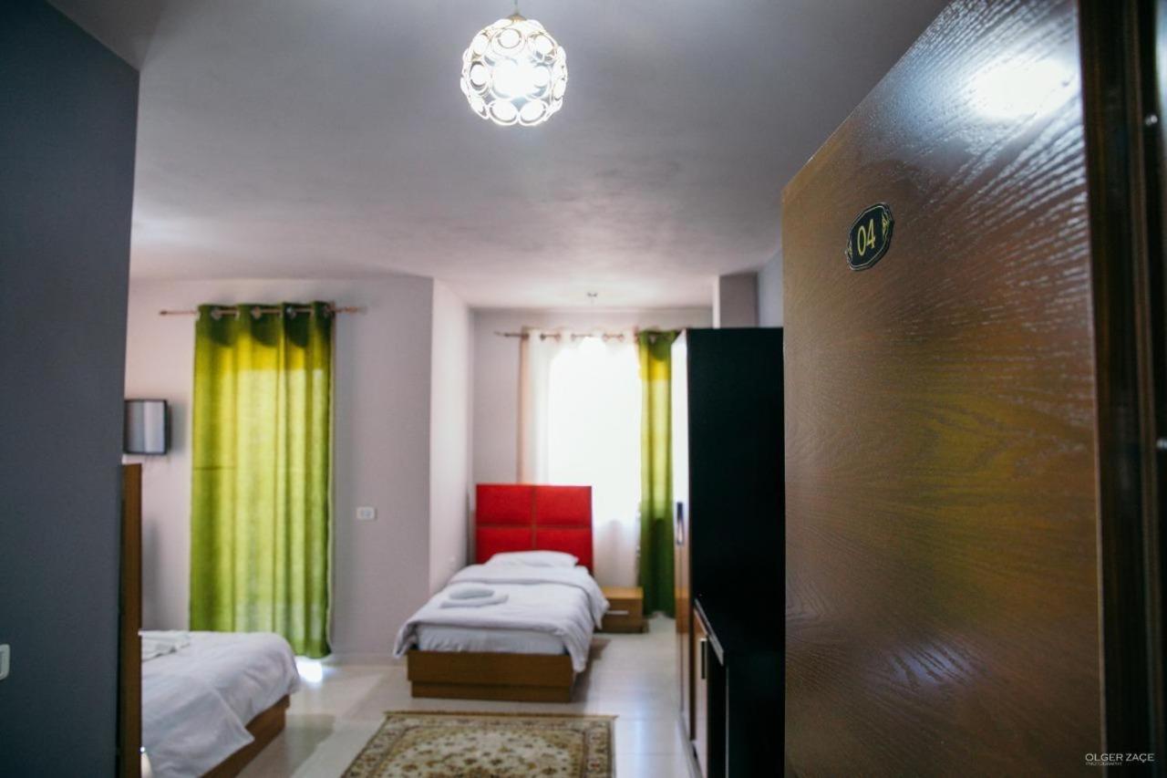 Vila Panorama Voskopoje Hotel Kültér fotó